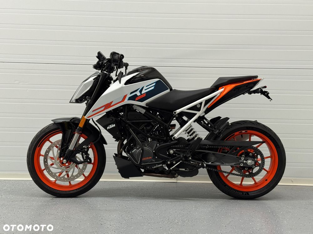 KTM Duke - 12