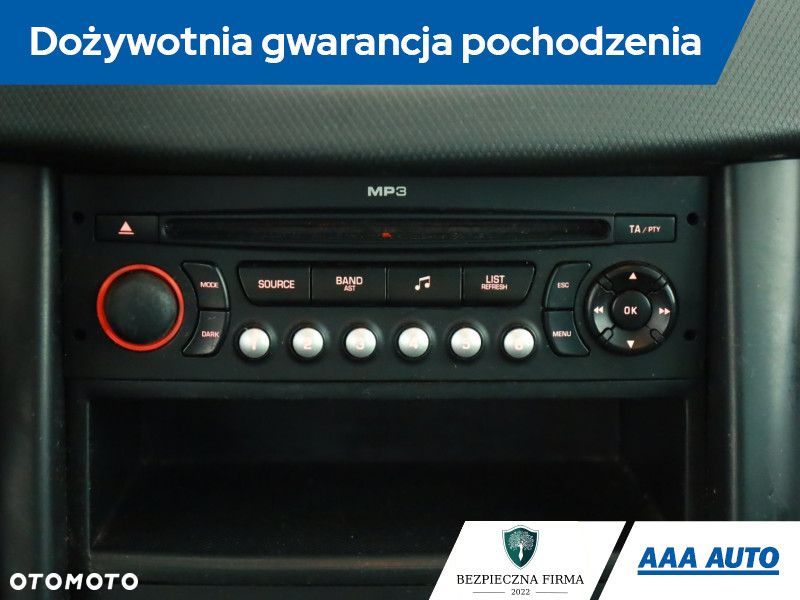 Peugeot 207 - 12