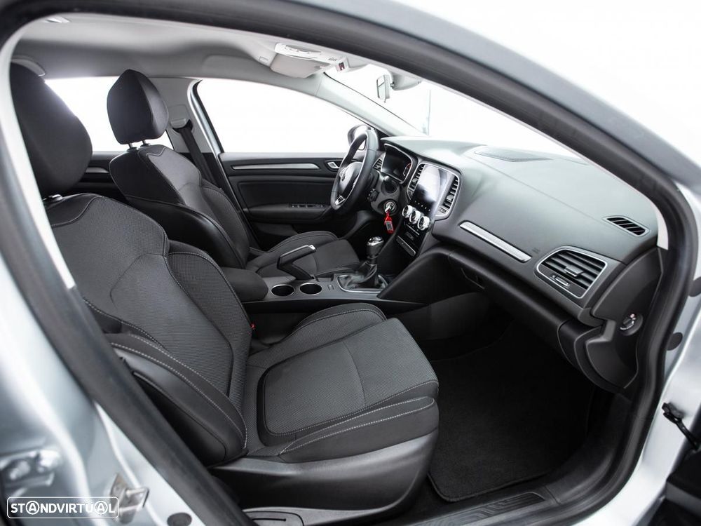 Renault Mégane Sport Tourer 1.5 Blue dCi Equilibre - 10