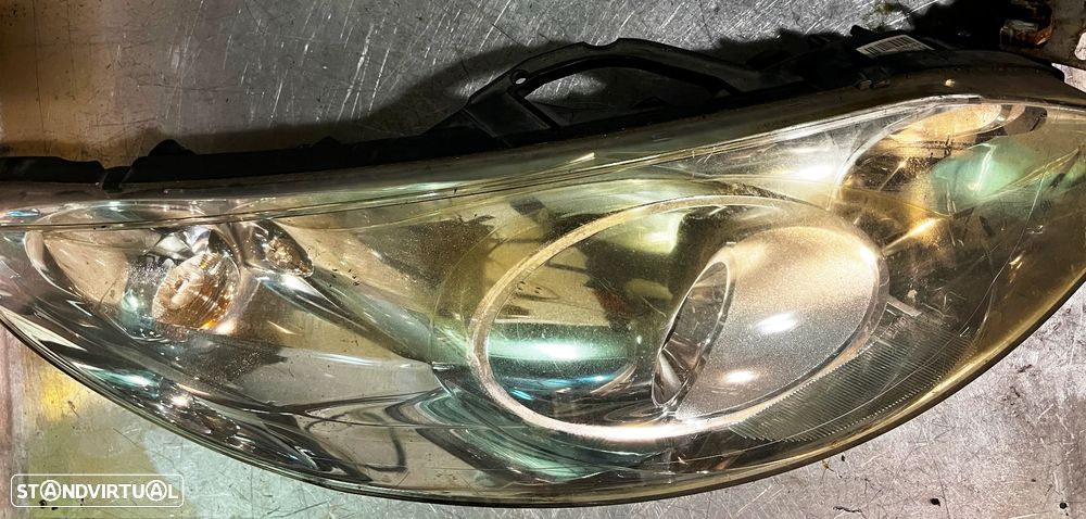 Ótica / Farol Peugeot 407 - Direito 0301213202 - 1