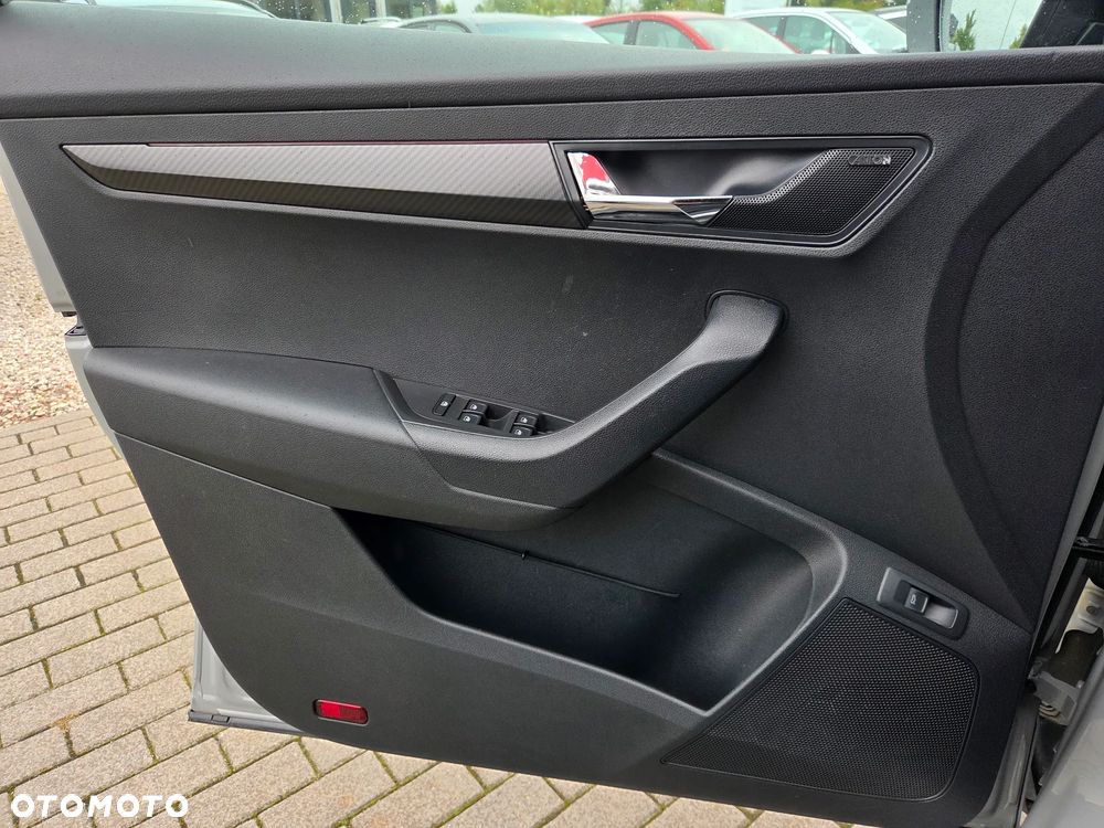 Skoda Karoq 1.5 TSI ACT 4x4 DSG Sportline - 33