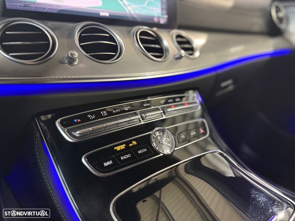 Mercedes-Benz E 300 d AMG Line - 20