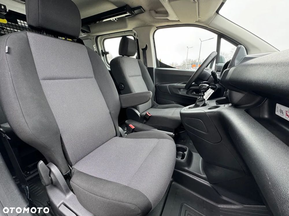 Toyota Proace City - 14