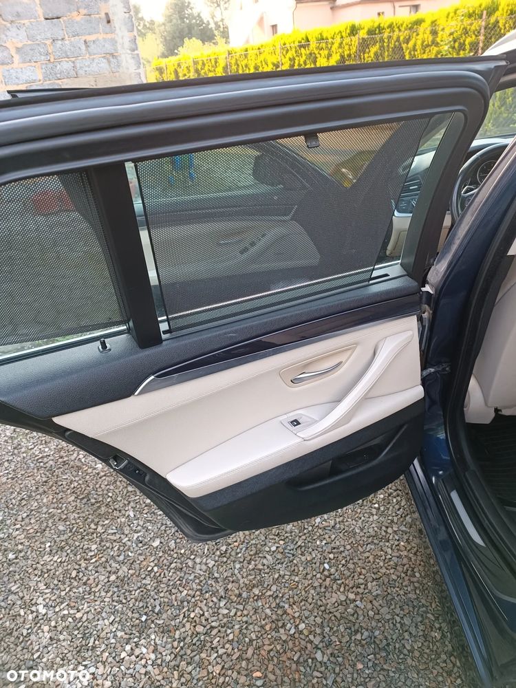 BMW Seria 5 520d - 12