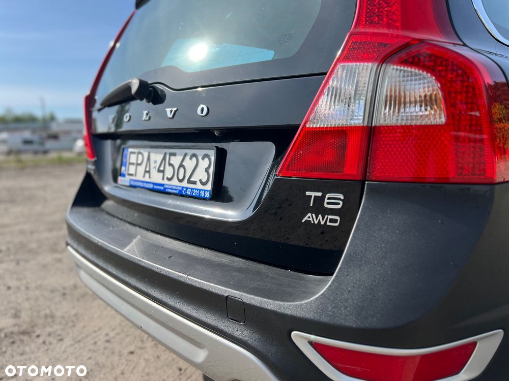 Volvo XC 70 - 1