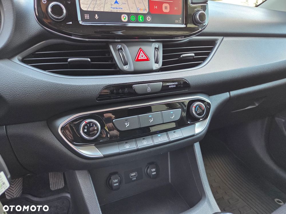 Hyundai i30 1.0 T-GDI Smart - 26