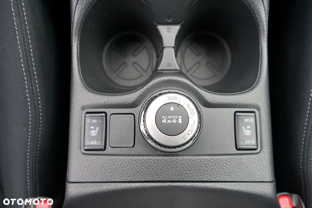 Nissan X-Trail 1.7 dCi ALL-MODE 4x4i Xtronic N-Connecta - 25