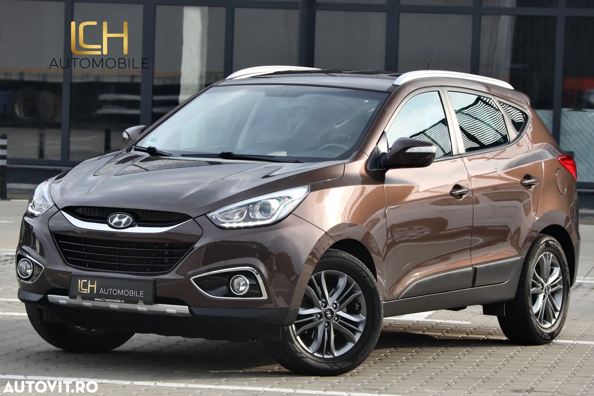Hyundai ix35 2.0 CRDI 4WD Fifa World Cup Gold Edition - 1