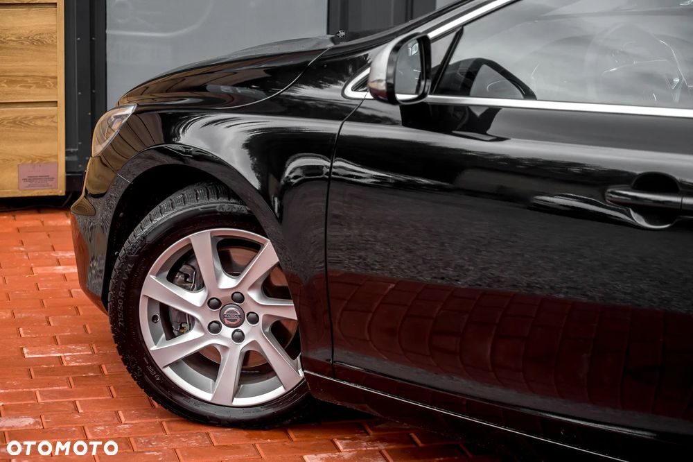 Volvo V40 D4 Drive-E R-Design Momentum - 7