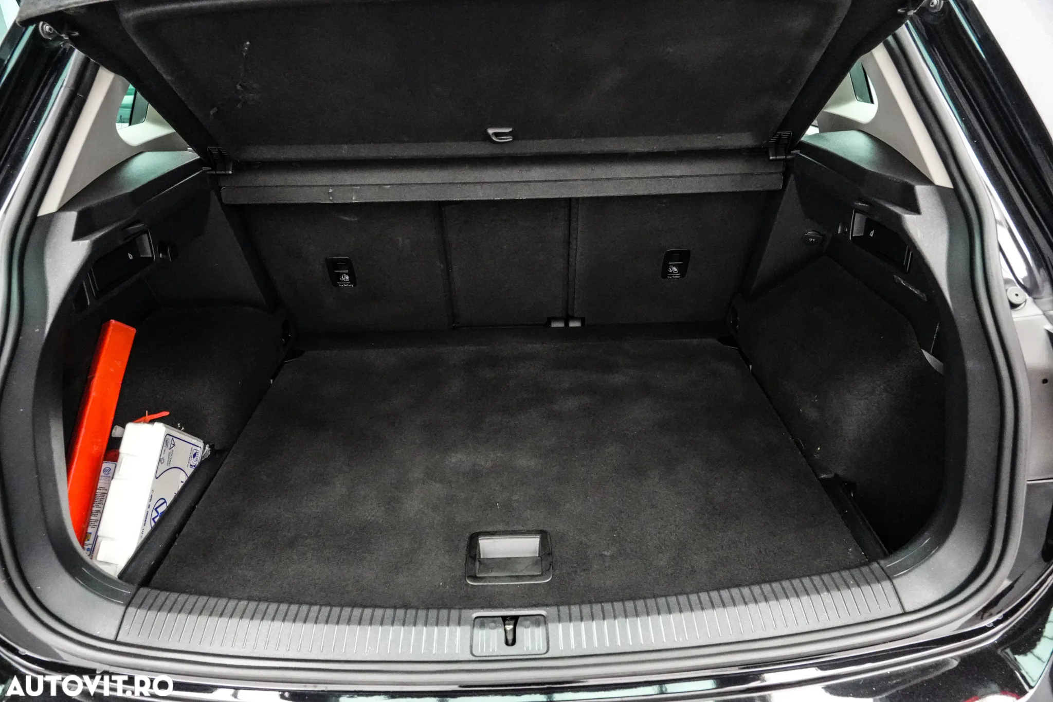 Volkswagen Tiguan 2.0 TDI DPF DSG Comfortline - 26