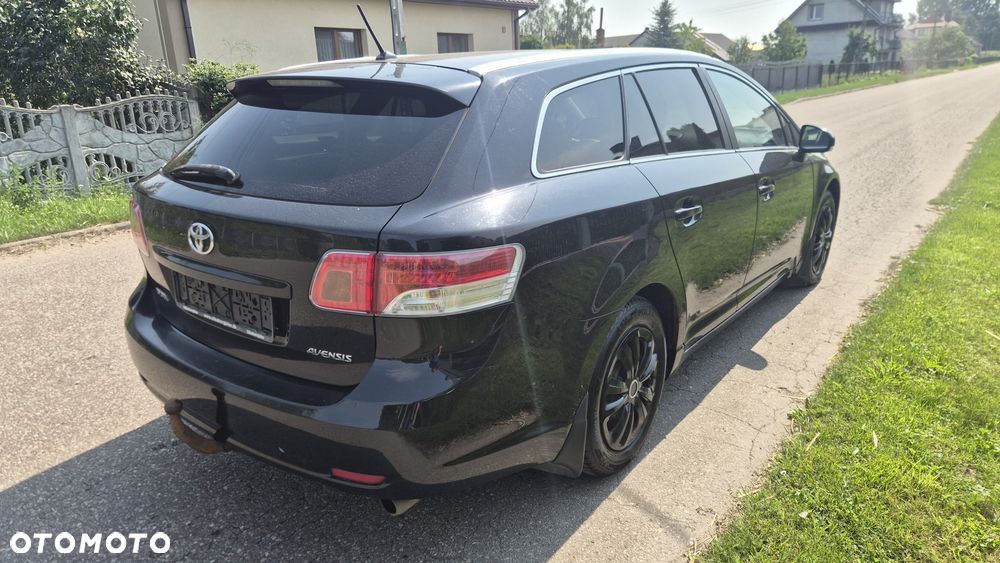 Toyota Avensis 2.0 D-4D Sol+NAVI - 3
