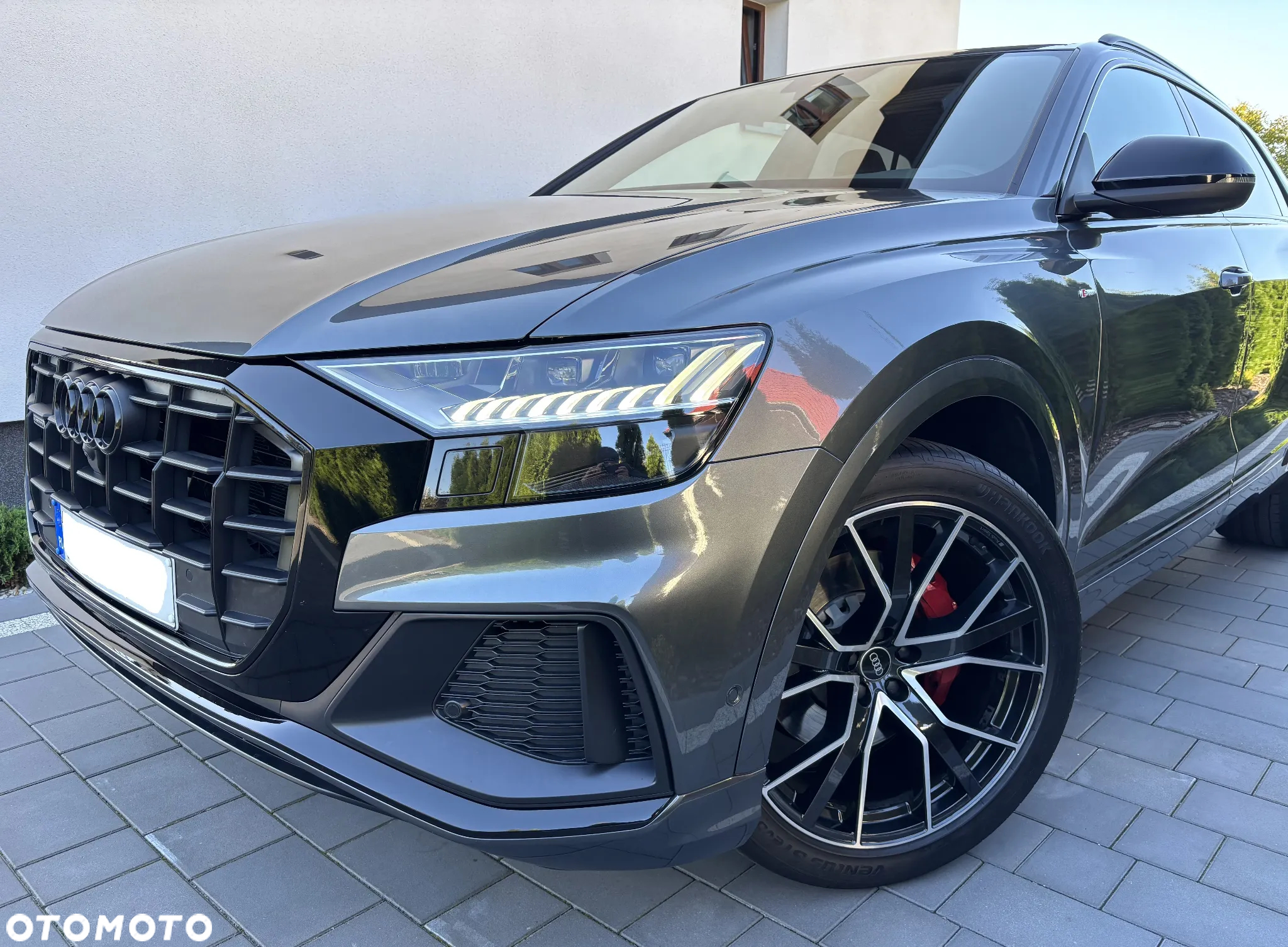 Audi Q8 - 16