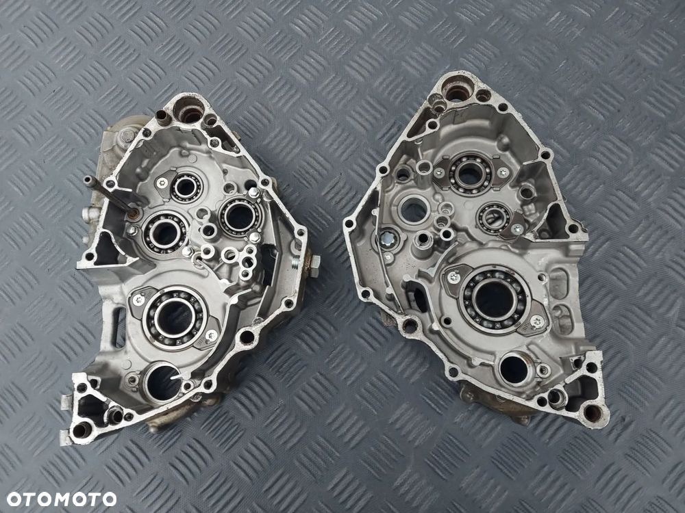 YAMAHA YZ 250 F YZF YZ-F WR KARTERY BLOK SILNIKA KORPUS OBUDOWA - 13