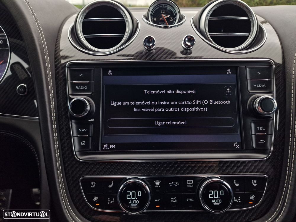 Bentley Bentayga Hybrid - 48