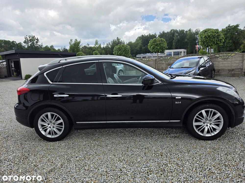 Infiniti QX50 - 3