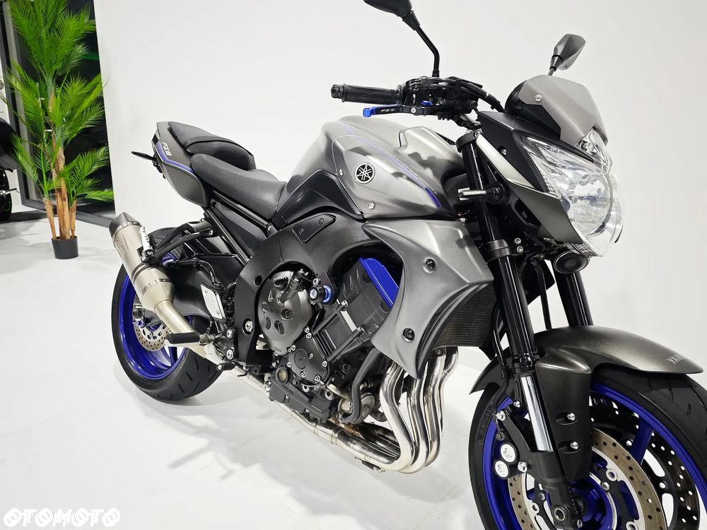 Yamaha FZ - 18