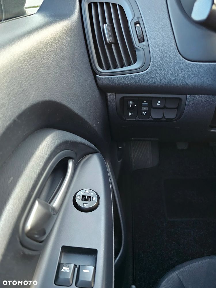Kia Rio 1.2 Edition 7 - 22