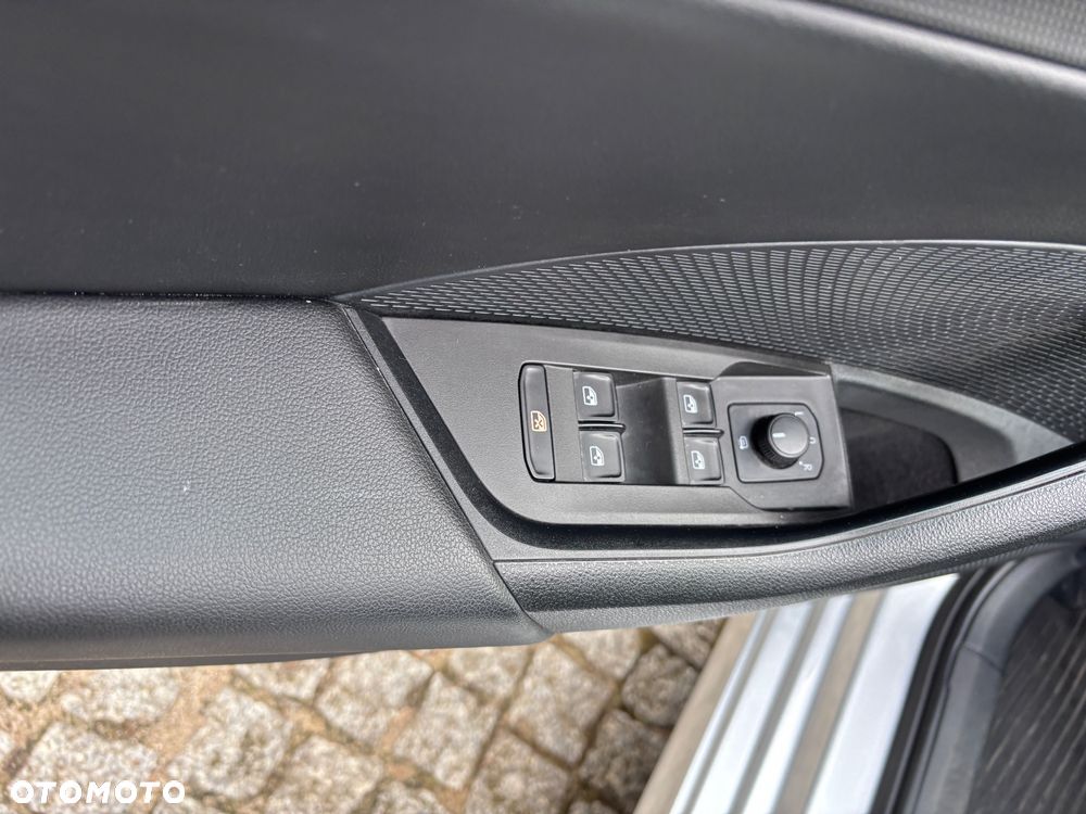 Skoda Octavia 2.0 TDI Ambition - 11