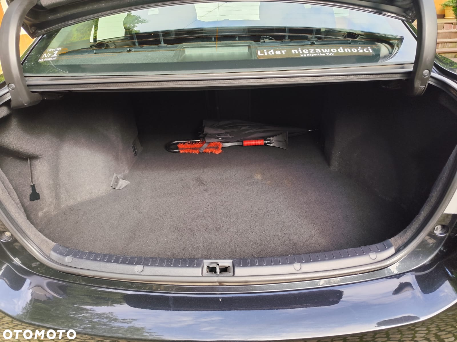 Toyota Avensis 2.0 Prestige MS - 12