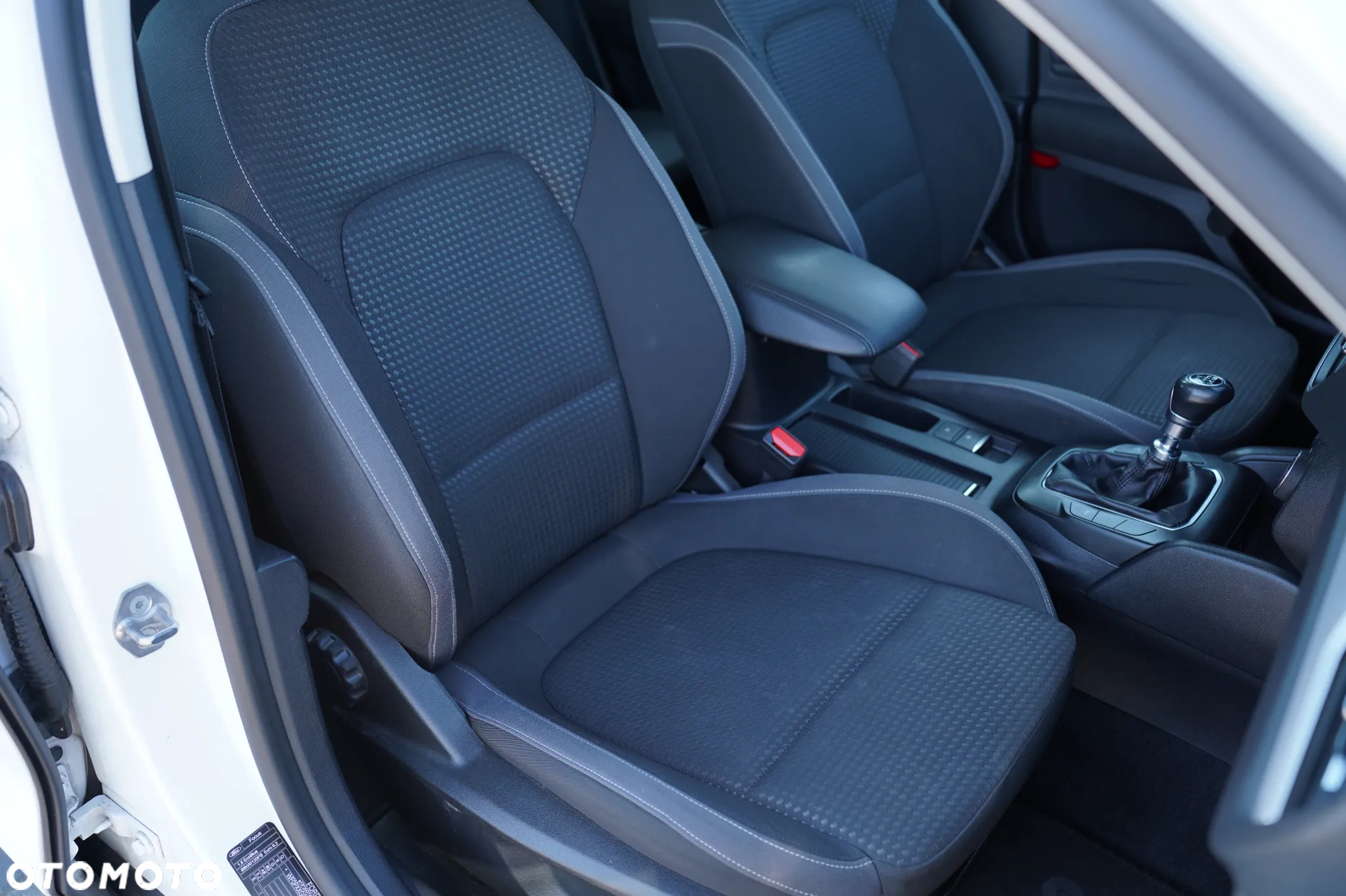 Ford Focus 1.5 EcoBlue Start-Stopp-System ACTIVE - 21