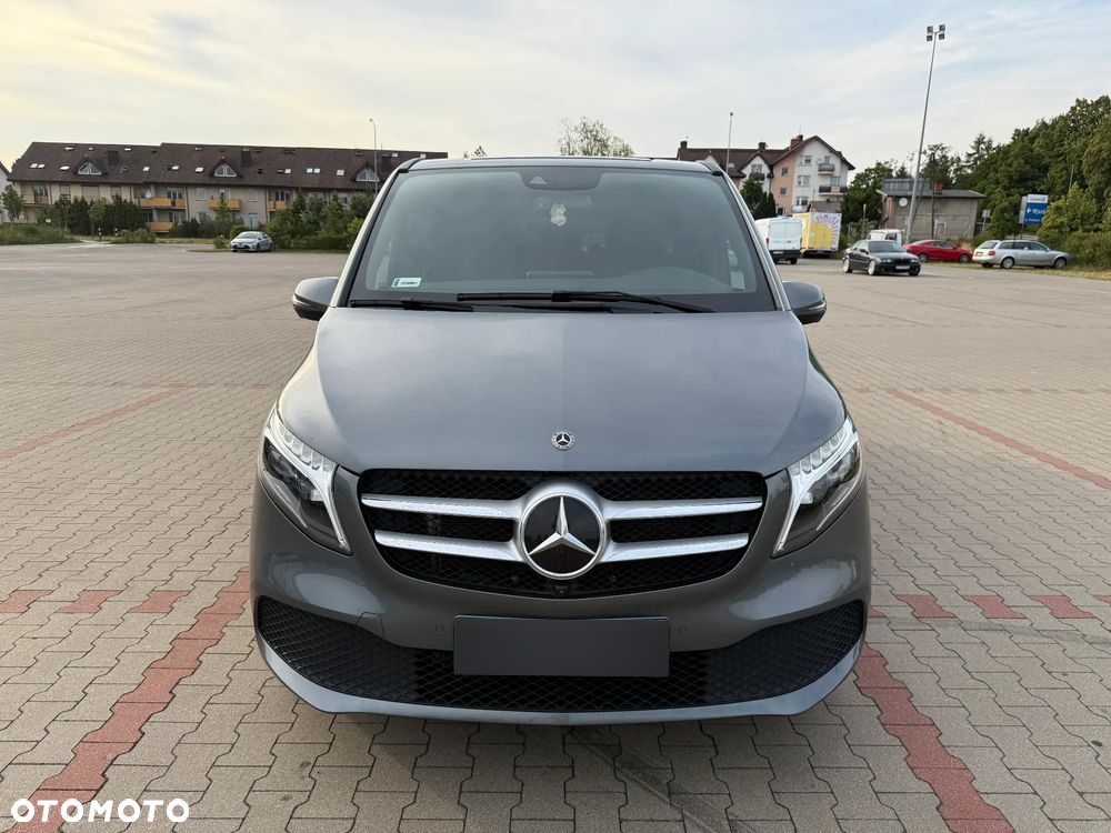 Mercedes-Benz Klasa V 300 d Avantgarde 9G-Tronic (ekstra d³) - 2