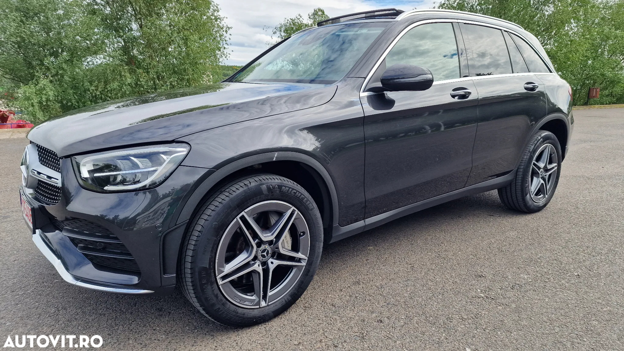 Mercedes-Benz GLC 300 d 4Matic 9G-TRONIC AMG Line - 9