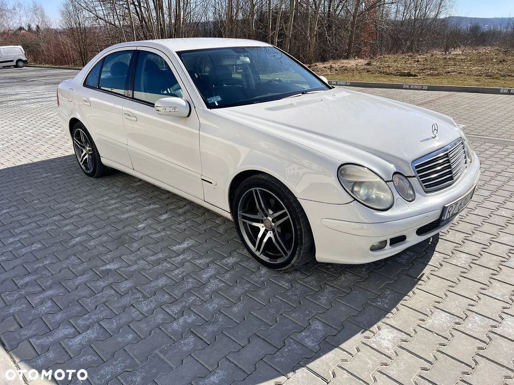 Mercedes-Benz Klasa E 280 CDI T Elegance - 17