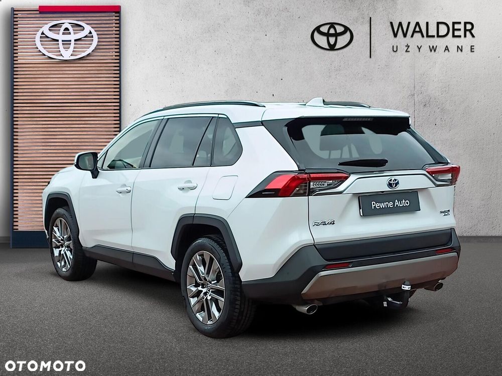 Toyota Rav4 2023 photo 3