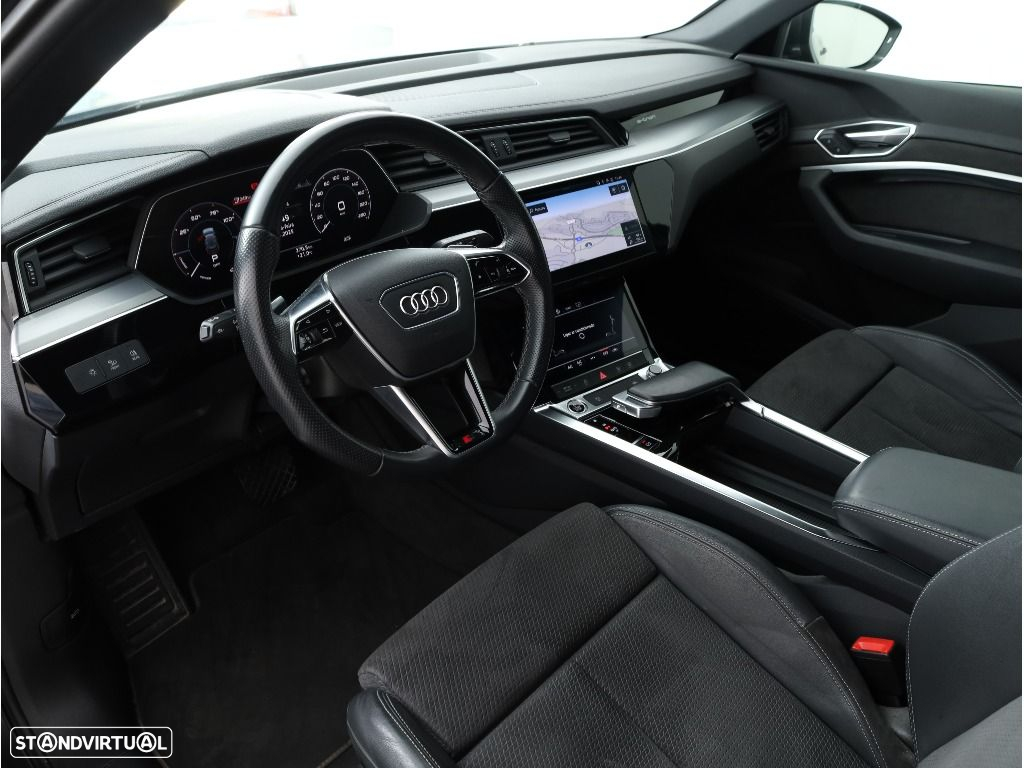Audi e-tron Sportback 55 quattro S line - 25