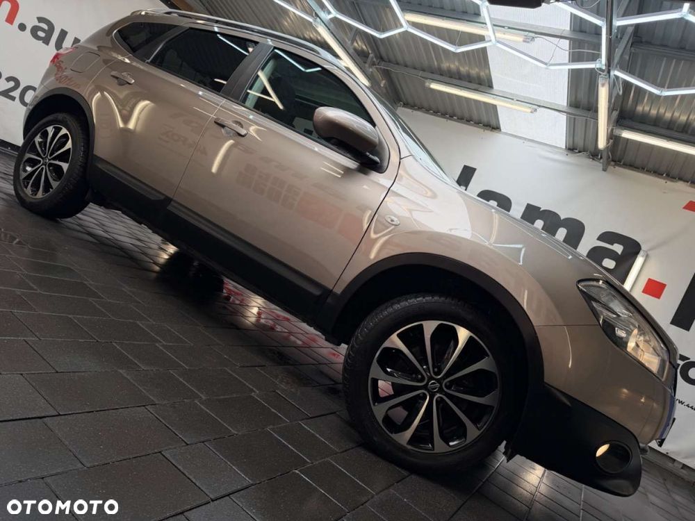 Nissan Qashqai+2 - 16