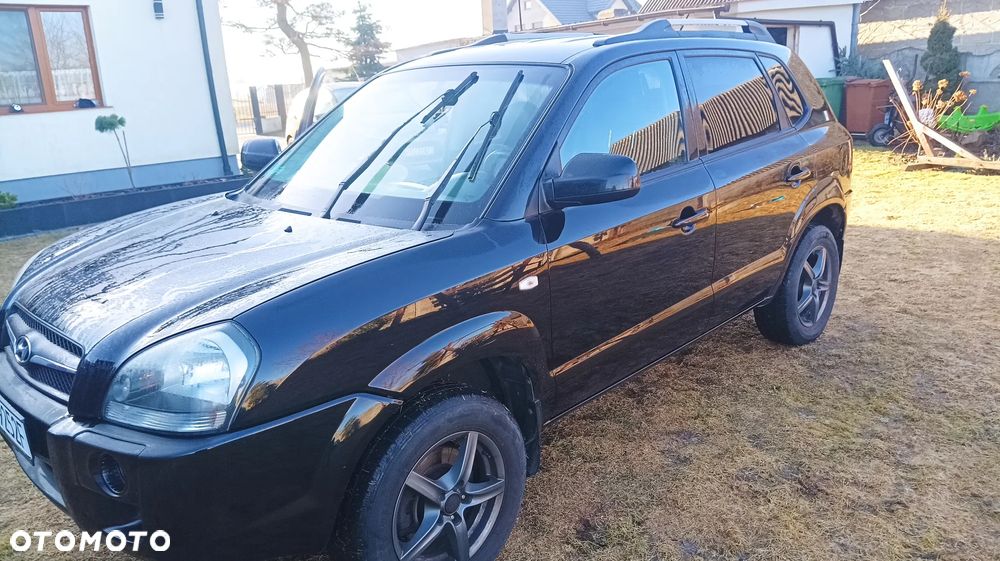 Hyundai Tucson 2.0 2WD GLS - 3