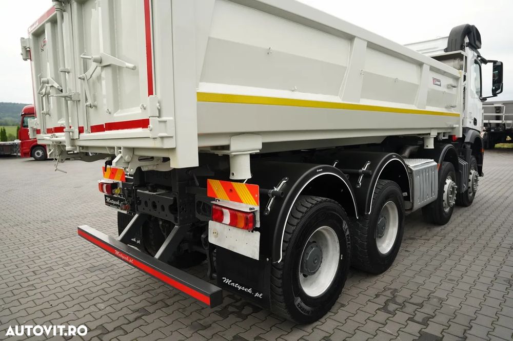 Mercedes-Benz AROCS 3240 / 8x4 / BASCULANTĂ - 5,7 M / OBLON LATERAL HIDRAULIC / AUTOMAT / EURO 6 / - 25