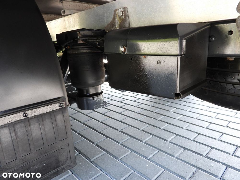 Iveco DAILY 35S18 PLANDEKA 10 PALET WEBASTO TEMPOMAT LEDY PNEUMATYKA KLIMATYZACJA  180KM - 24