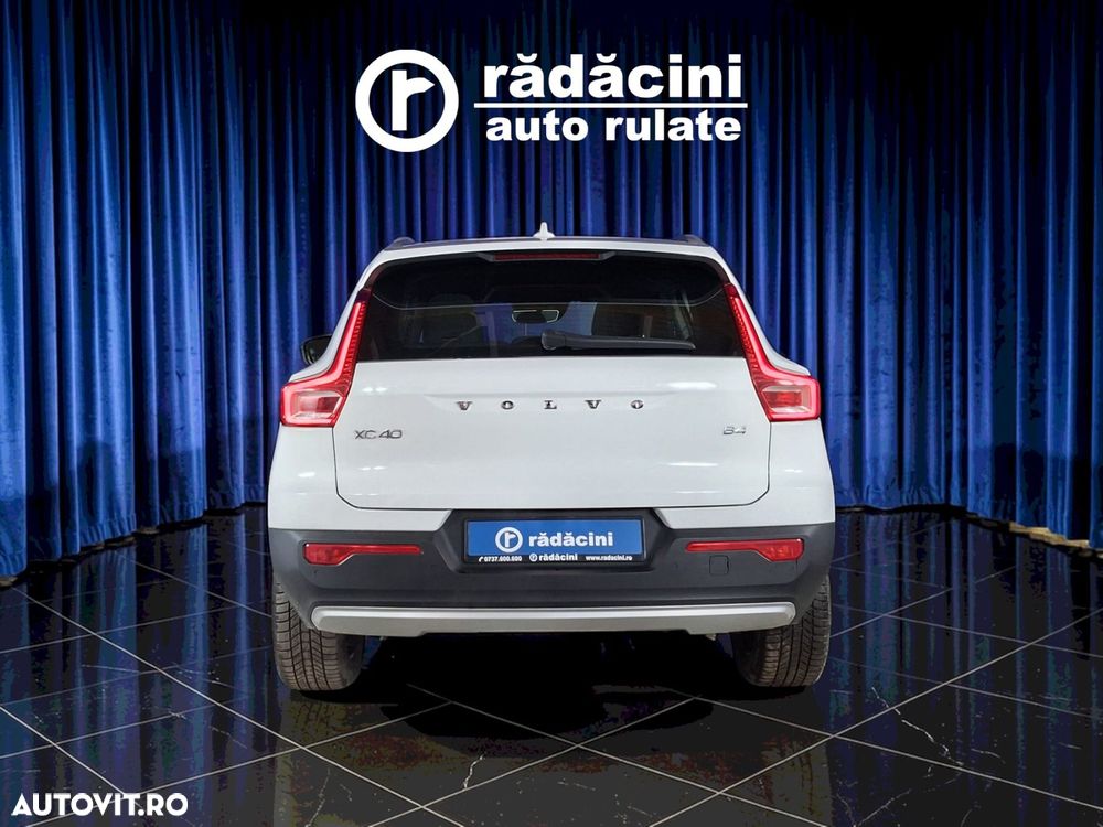 Volvo XC 40 - 8