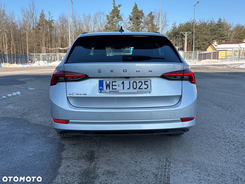Skoda Octavia 2.0 TDI Ambition DSG - 7