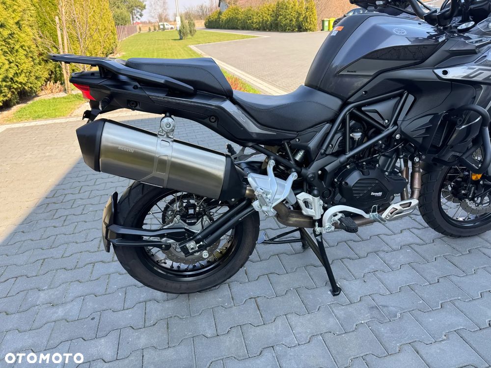 Benelli TRK 502X - 14