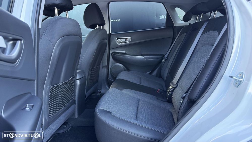 Hyundai Kauai EV 39 kWh Premium - 23