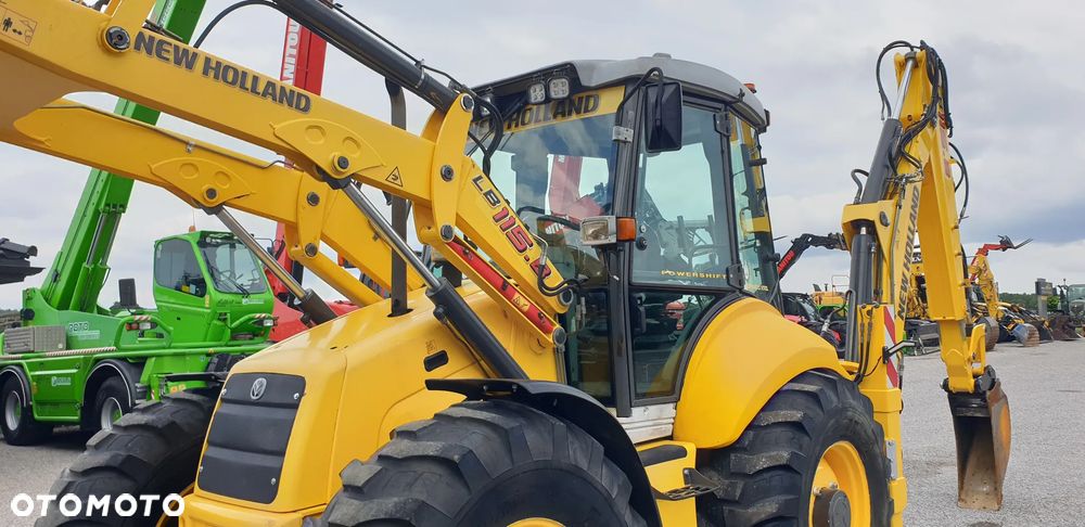 New Holland LB115B rok 2006 łyżka skarpowa hydr. + do kopania na dżojstikach - 35