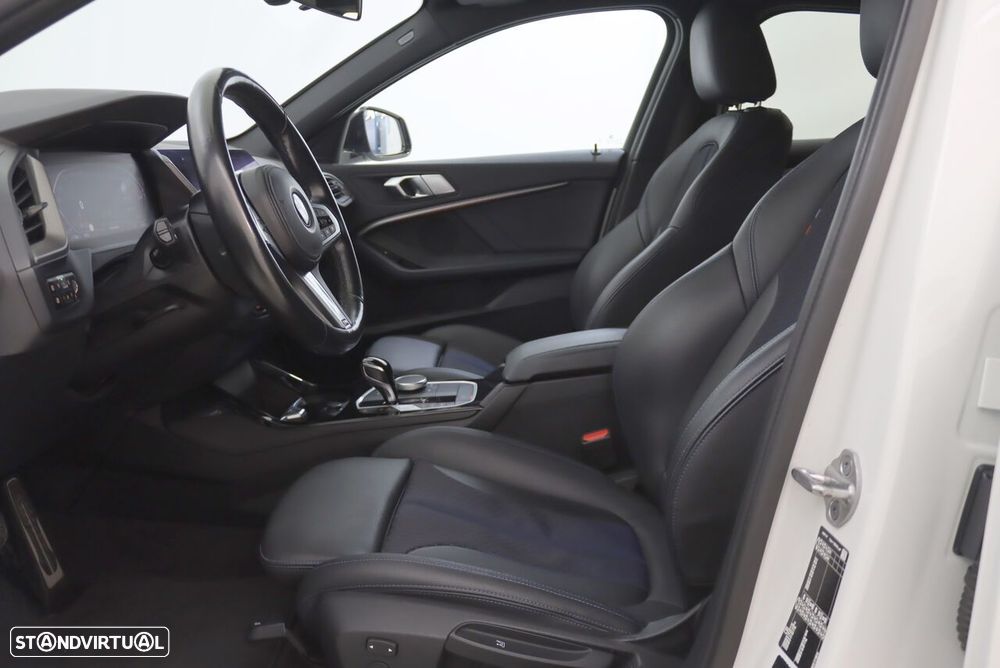 BMW 116 d Pack Desportivo M Auto - 5