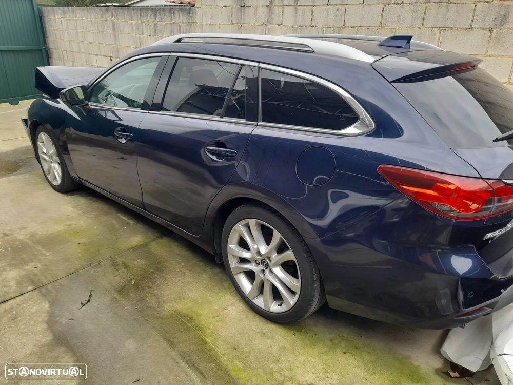 Mazda 6 2.2 SKY-D Excellence Navi - 6