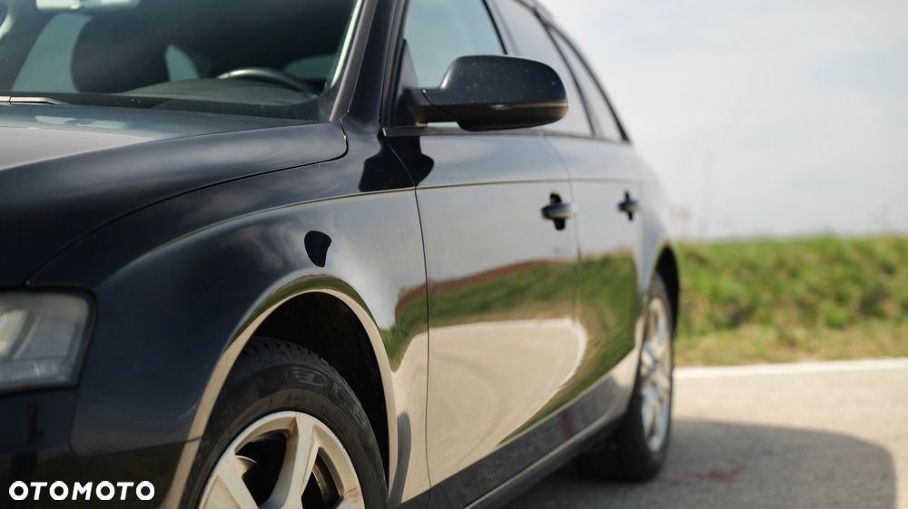 Audi A4 Avant 2.0 TDI Multitronic - 5