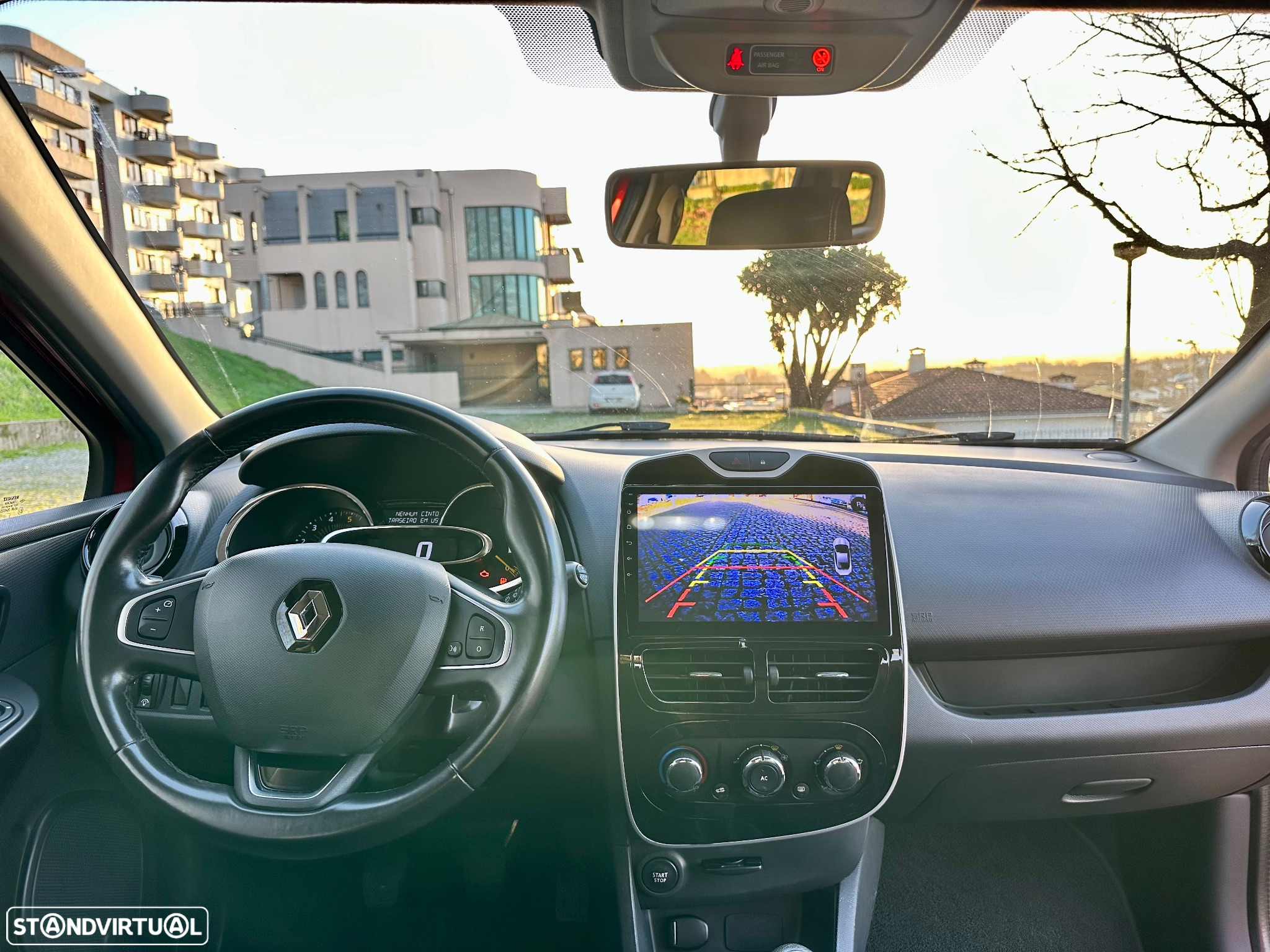 Renault Clio Sport Tourer 1.5 dCi Dynamique S - 33