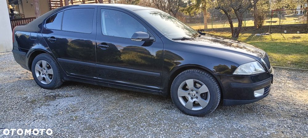 Skoda Octavia - 2