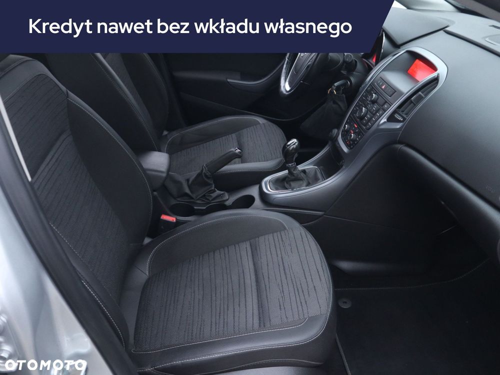 Opel Astra - 11