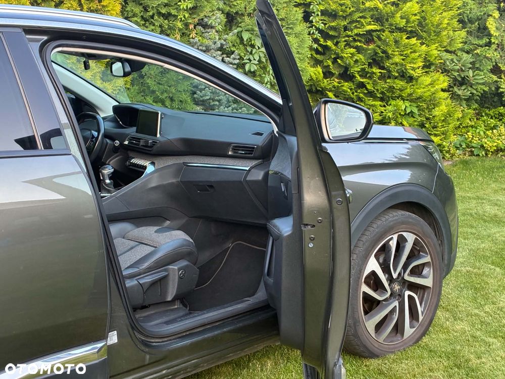Peugeot 3008 1.6 BlueHDi Allure S&S - 7