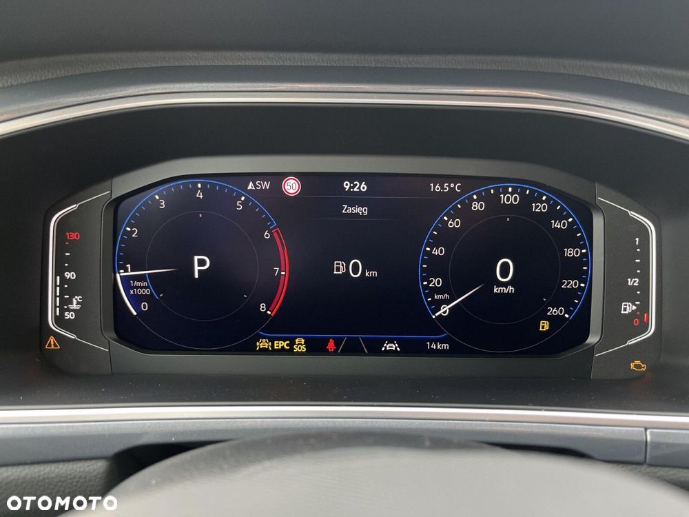 Volkswagen T-Roc - 35