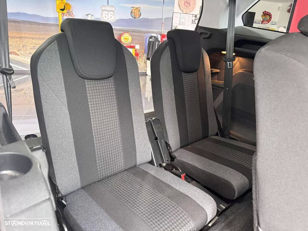 Peugeot 5008 1.5 BlueHDi Active Pack EAT8 - 7