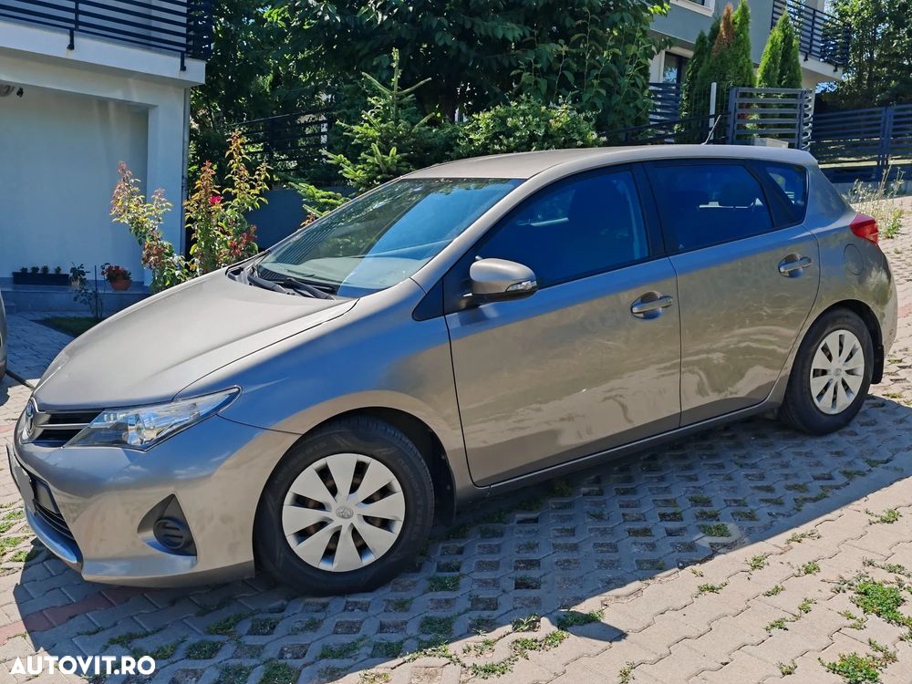Toyota Auris 1.3 Dual VVT-i Terra - 5