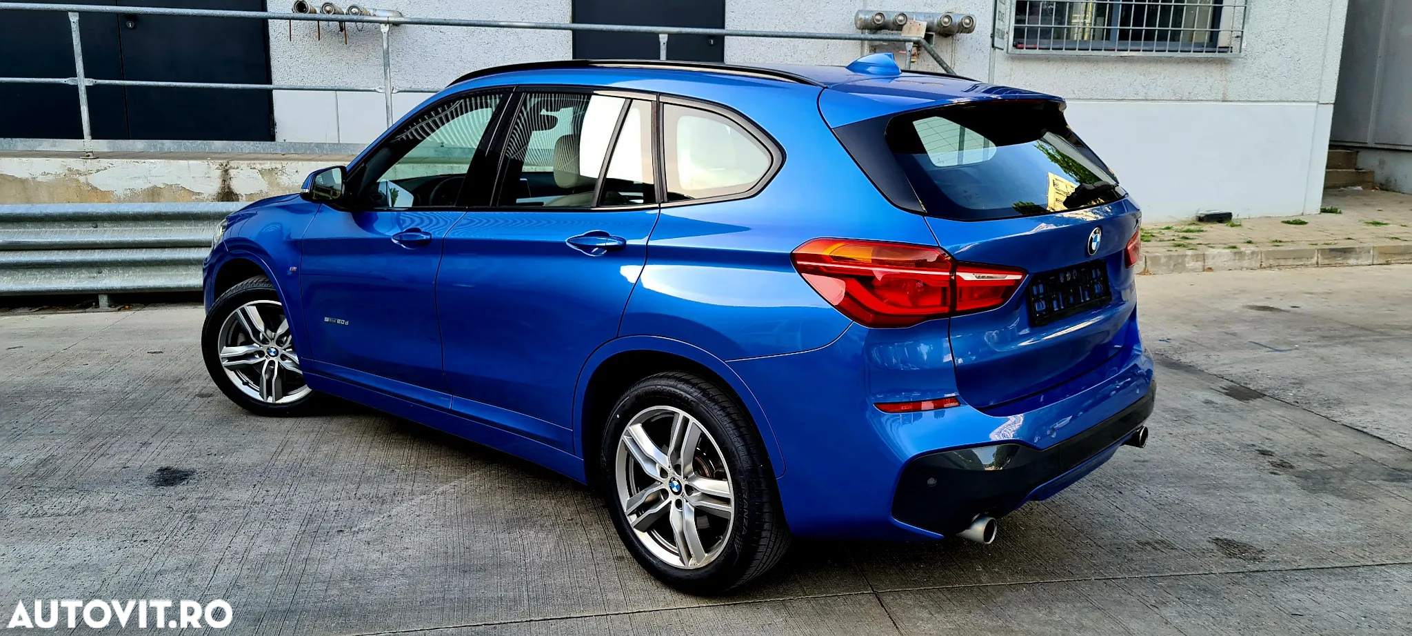 BMW X1 - 6