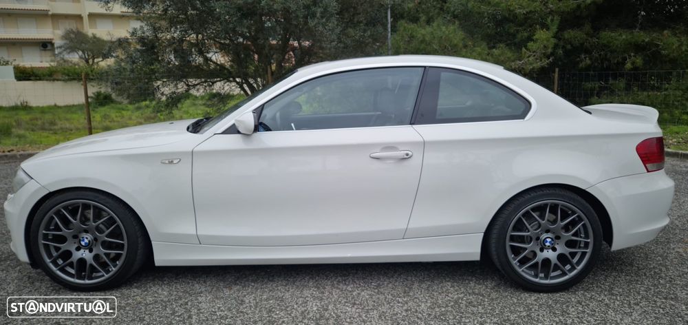 BMW 123 d Coupe - 11